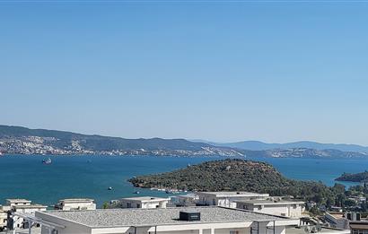 Sea view apartment for sale in Kıyıkışlacık complex