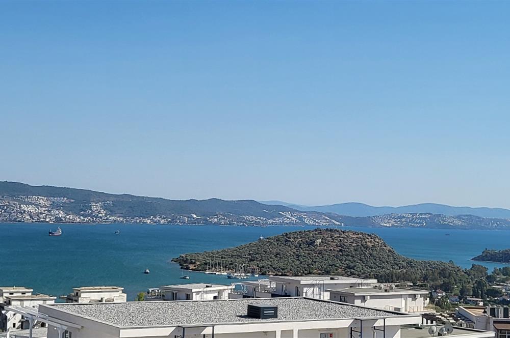 Sea view apartment for sale in Kıyıkışlacık complex
