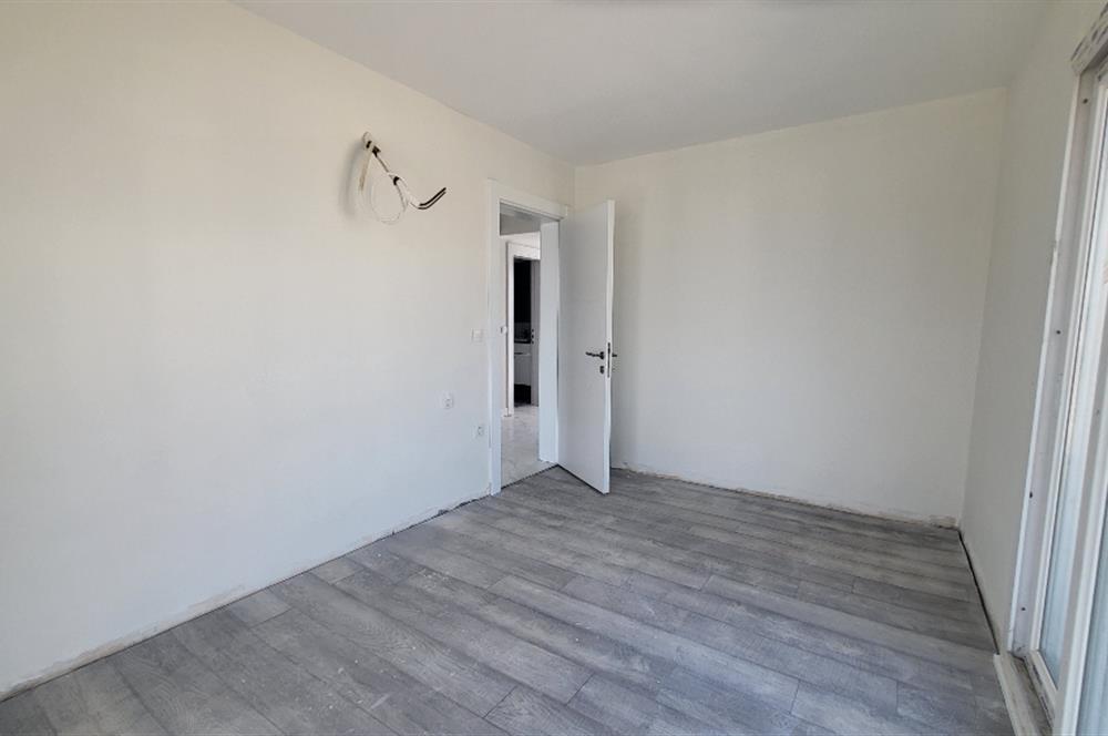 Sea view apartment for sale in Kıyıkışlacık complex
