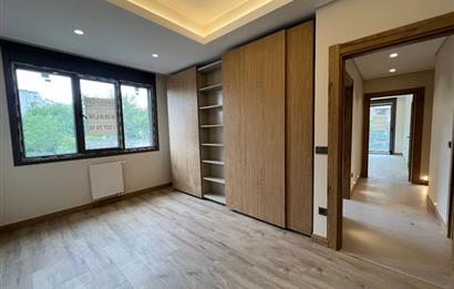 YENİ DEĞER KONAKLARI 1. KAT KAPALI MUTFAK , KİRALIK 2+1 DAİRE