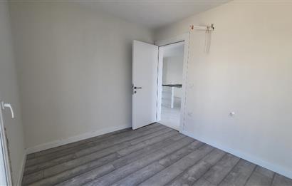 Sea view apartment for sale in Kıyıkışlacık complex