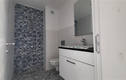 Sea view apartment for sale in Kıyıkışlacık complex