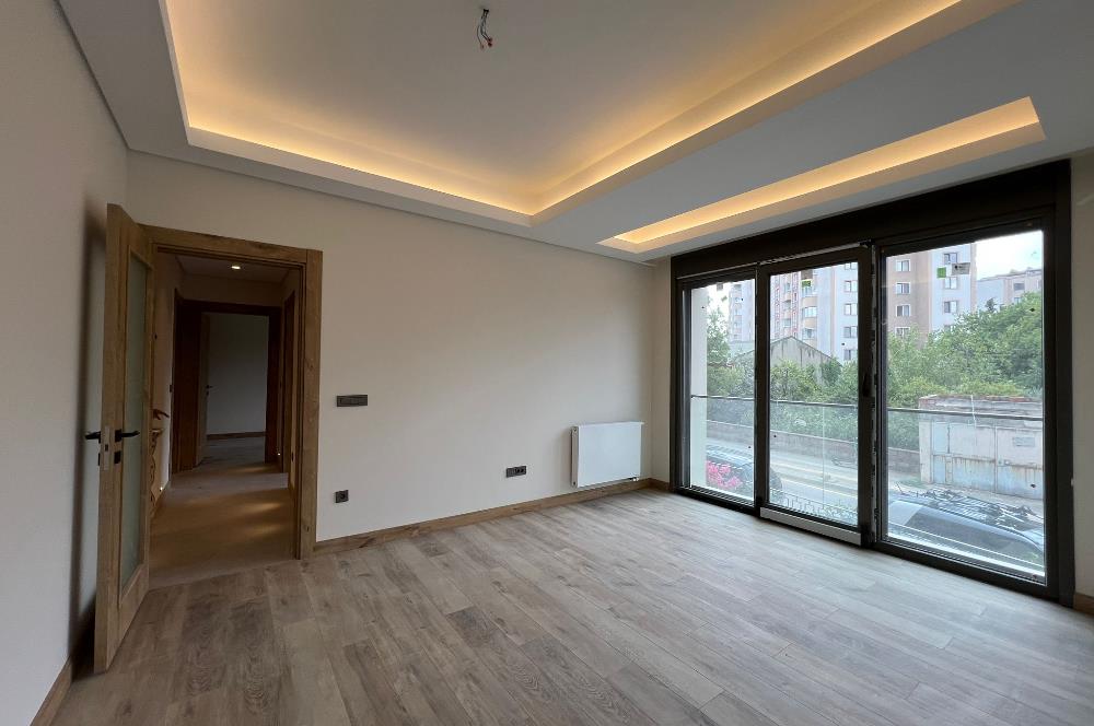YENİ DEĞER KONAKLARI 1. KAT KAPALI MUTFAK , KİRALIK 2+1 DAİRE