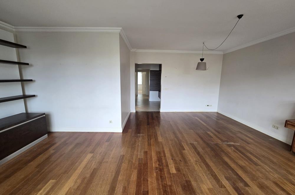 CENTURY 21'DEN AKATLAR MAHALLESİ'NDE KİRALIK 3+1 DAİRE