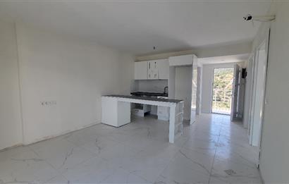 Sea view apartment for sale in Kıyıkışlacık complex