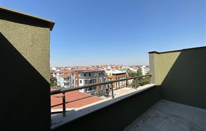 C21 Loca'dan Plevnede Kiralık Balkon + Teras 1+1 Eşyalı Dubleks