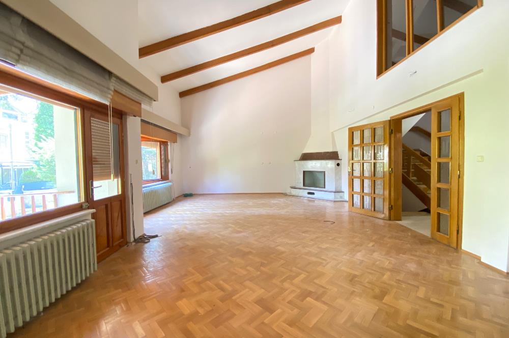 Çamlık’ta Kiralık Villa