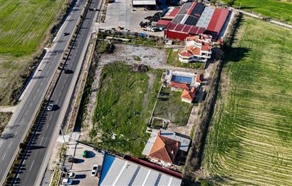 Muğla Yatağan'da Anayol üzeri AVM karşısı, Özel havuzlu Satılık Müstakil Villa