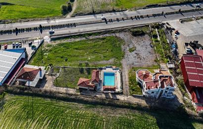 Muğla Yatağan'da Anayol üzeri AVM karşısı, Özel havuzlu Satılık Müstakil Villa