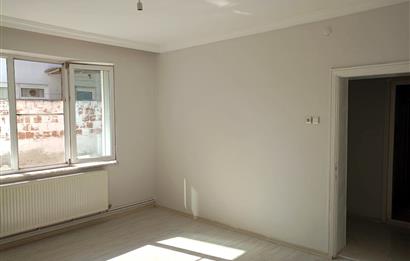 CENGİZ TOPEL CADDESİNE 100 METRE 2+1 KİRALIK DAİRE