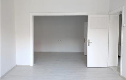 CENGİZ TOPEL CADDESİNE 100 METRE 2+1 KİRALIK DAİRE