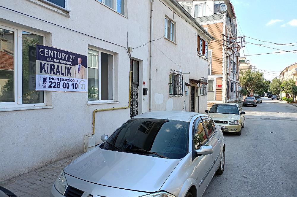 CENGİZ TOPEL CADDESİNE 100 METRE 2+1 KİRALIK DAİRE