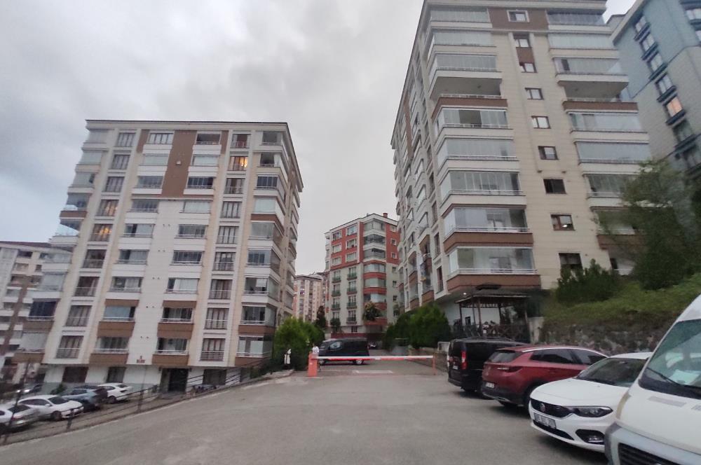 AK PRESTİJ SİTESİNDE MANZARAYA HAKİM YÜKSEK KAT 4+1 DAİRE