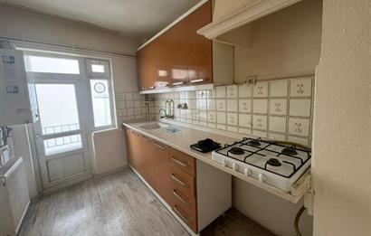 KURTULUŞ METRO'YA YAKIN KİRALIK 3+1