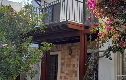 📍Bodrum Geriş’te Marina Manzaralı, 4+1 Tripleks Villa Kiralık!