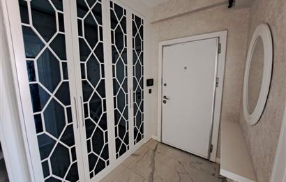 ŞEMİKLERDE HAVUZLU SİTEDE KİRALIK DAİRE