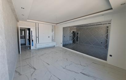 ŞEMİKLERDE HAVUZLU SİTEDE KİRALIK DAİRE