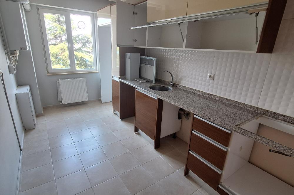 CENTURY 21 VİZYON'DAN BASIN ŞEHİTLERİ CAD. KİRALIK 2+1 DAİRE