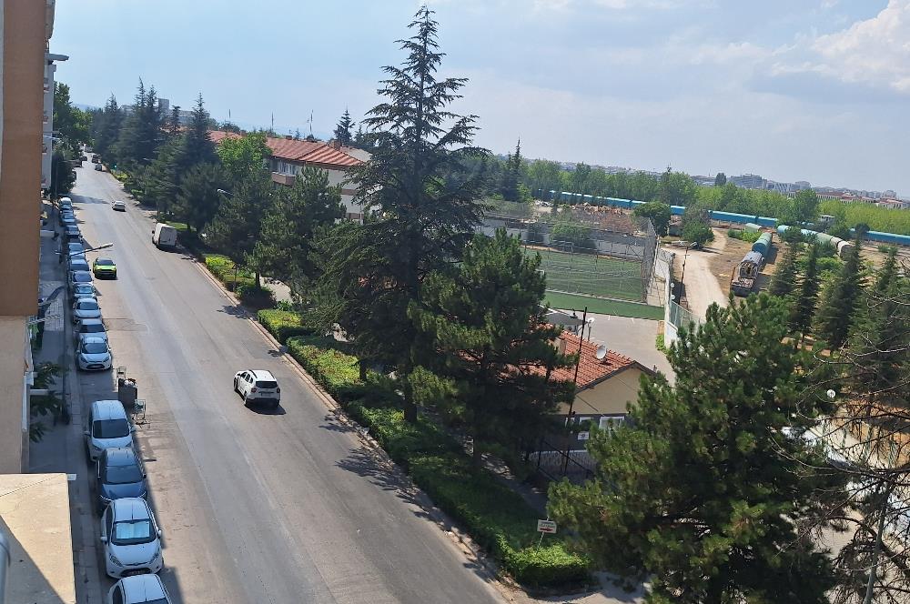 CENTURY 21 VİZYON'DAN BASIN ŞEHİTLERİ CAD. KİRALIK 2+1 DAİRE