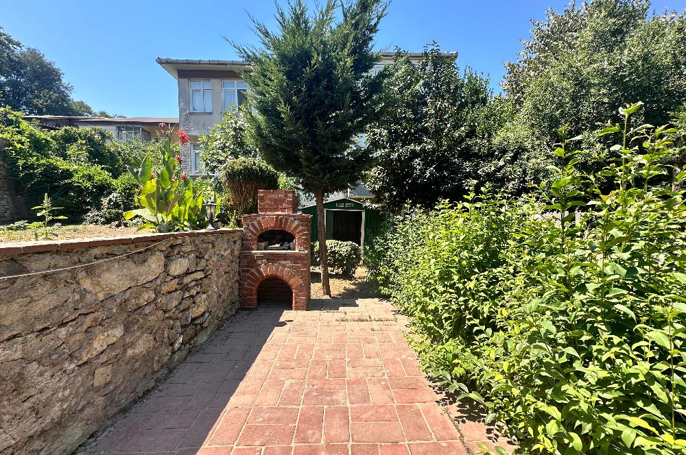 BEYKOZ MERKEZDE, BAHÇELİ, 2 GİRİŞLİ ÖZEL MÜLK