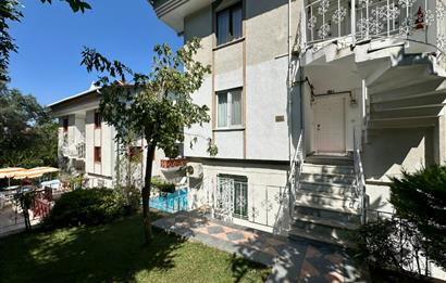 BÜYÜKADA MELODİ SİTESİ EŞYALI HAVUZLU BAKIMLI GENİŞ KİRALIK 2+1