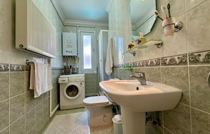 BÜYÜKADA MELODİ SİTESİ EŞYALI HAVUZLU BAKIMLI GENİŞ KİRALIK 2+1