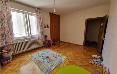 HİLAL MAHALLESİNDE ÇOK MERKEZİ KONUMDA 3+1 KİRALIK DAİRE