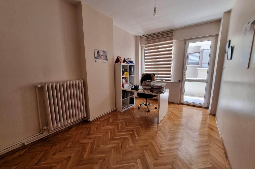 HİLAL MAHALLESİNDE ÇOK MERKEZİ KONUMDA 3+1 KİRALIK DAİRE