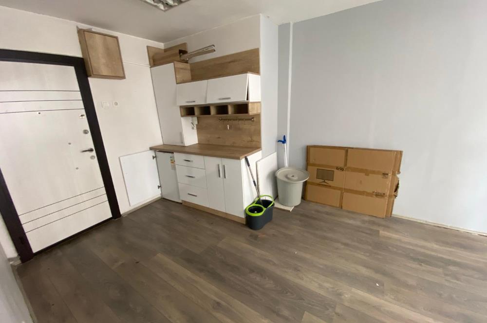 C21 BAL'DAN KIZILAY CD. ÜZERİ TABELA DEĞERİ YÜKSEK KİRALIK OFİS