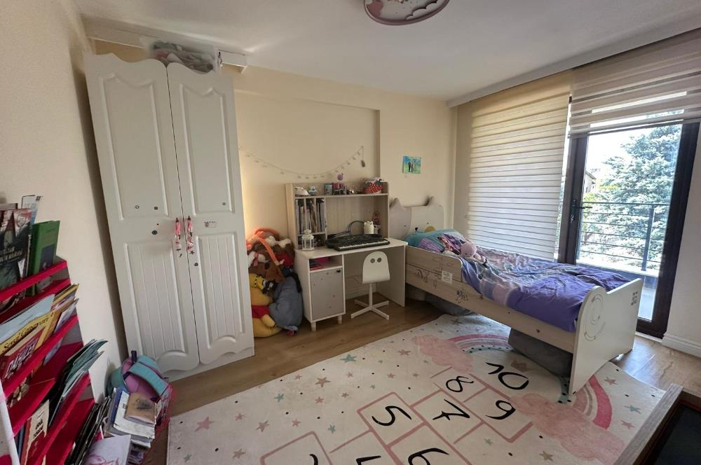 KULELİ SOKAK'TA, 3 YILLIK YENİ BİNADA, SATILIK 3+1