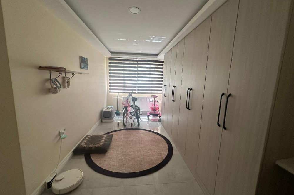 KULELİ SOKAK'TA, 3 YILLIK YENİ BİNADA, SATILIK 3+1