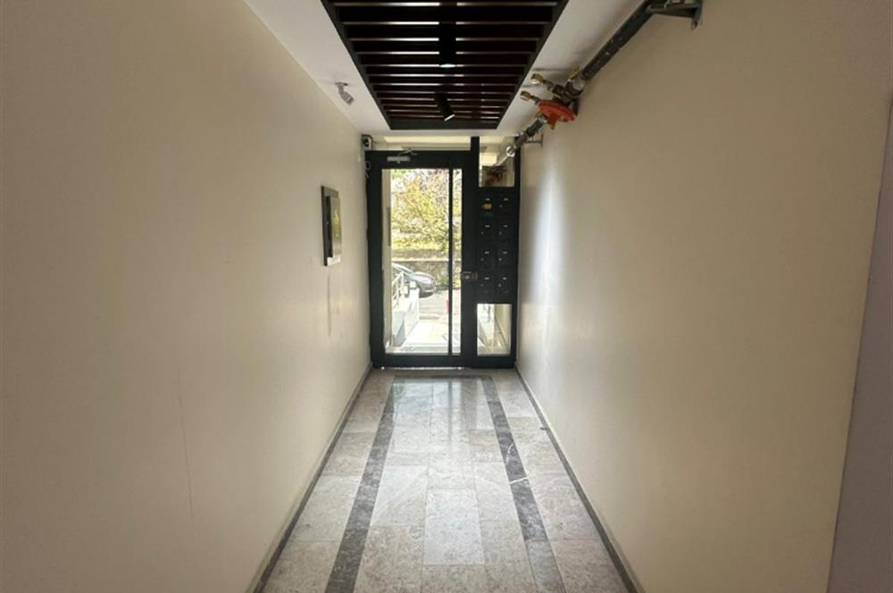 KULELİ SOKAK'TA, 3 YILLIK YENİ BİNADA, SATILIK 3+1