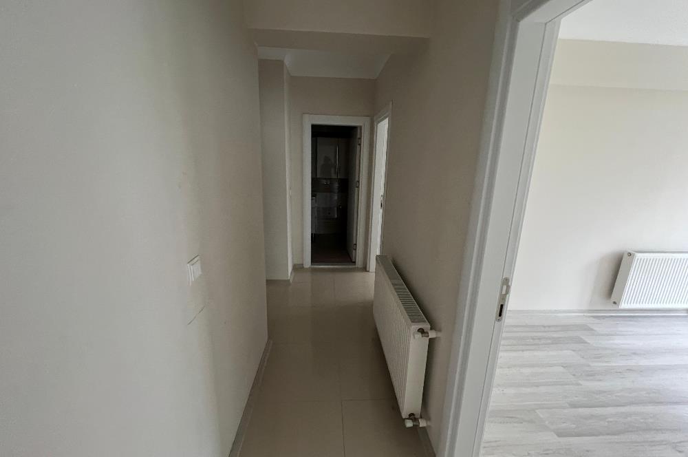 KAŞÜSTÜ MERKEZ DE ÖZKE SİTESİ SATILIK DAİRE