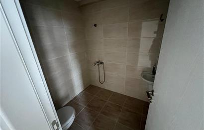 KAŞÜSTÜ MERKEZ DE ÖZKE SİTESİ SATILIK DAİRE