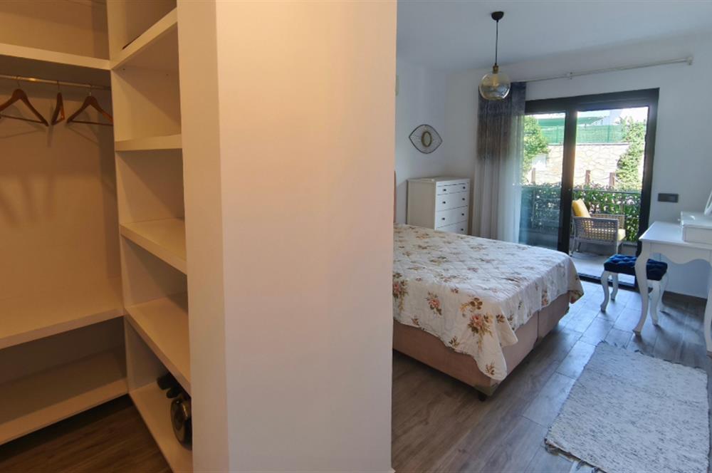 Bodrum Merkezi Konumda Havuzlu Butik Sitede 2+1 Dubleks Daire