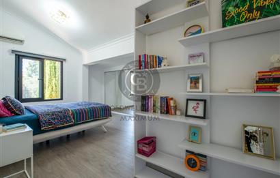 KKTC Girne Ozanköy Ultra Lüks Havuzlu ve Geniş Bahçeli Satılık 4+1 Villa
