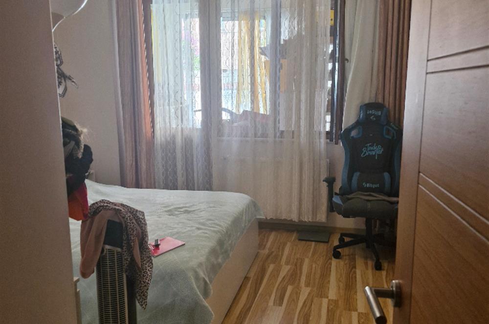 ŞERİFALİ İNCİPARK EVLERİ'NDE KULLANIŞLI FERAH 2+1 DAİRE