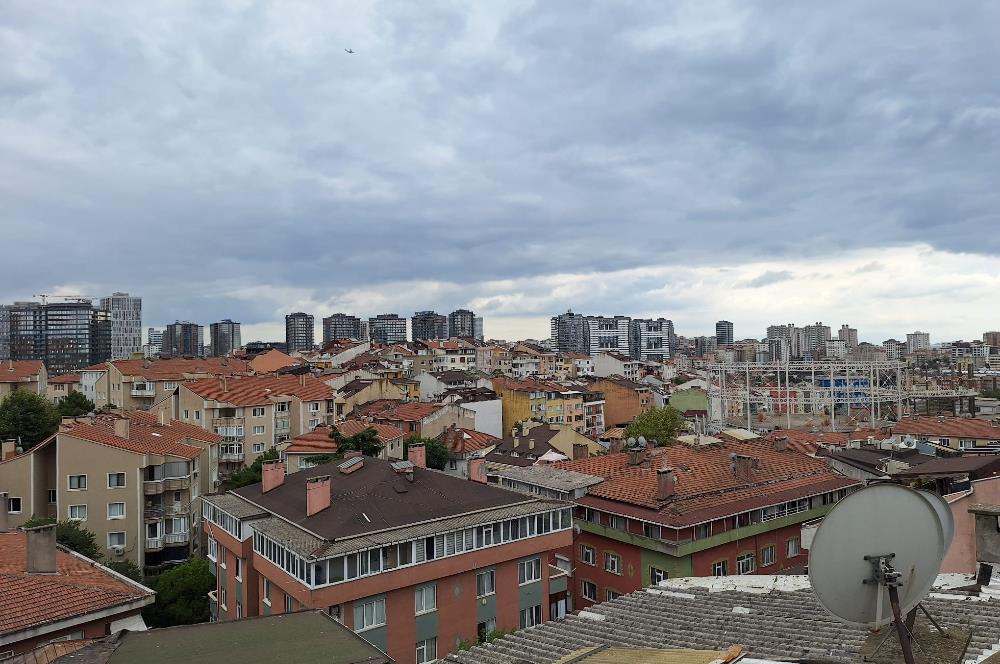 ASANSÖRLÜ GENÇ BİNADA, TERASLI DUBLEKS DAİRE...