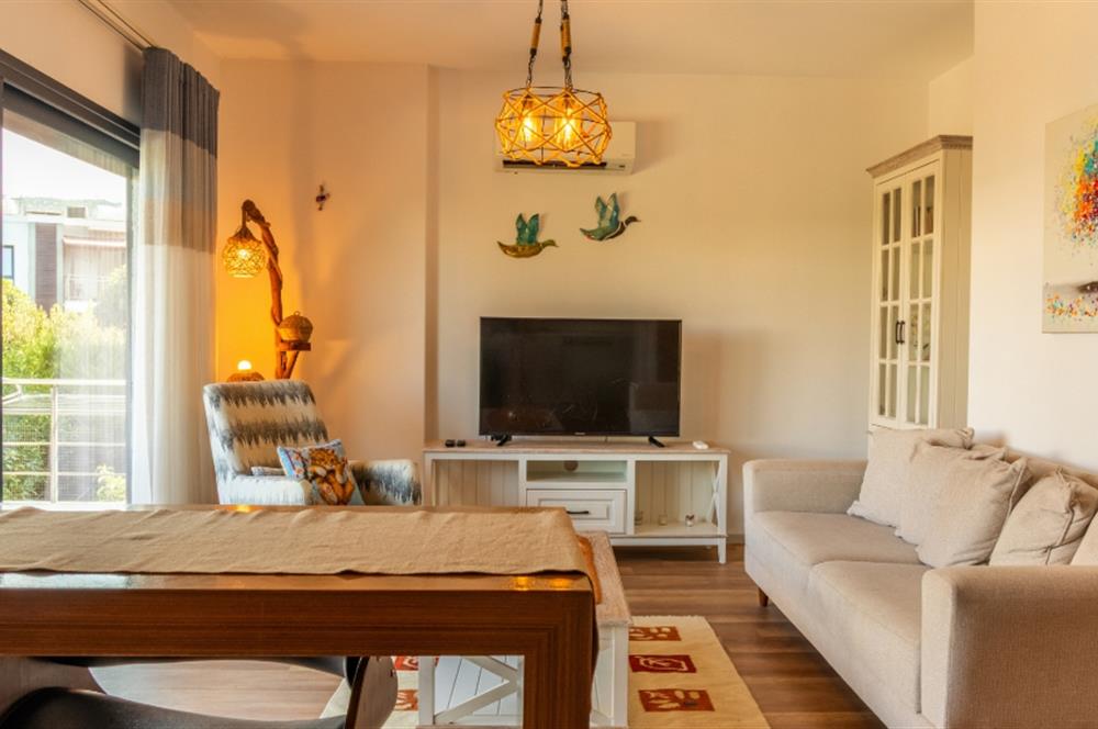 Bodrum Merkezi Konumda Havuzlu Butik Sitede 2+1 Dubleks Daire