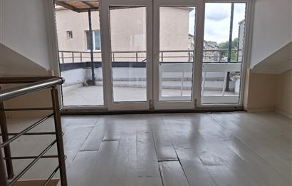 ASANSÖRLÜ GENÇ BİNADA, TERASLI DUBLEKS DAİRE...