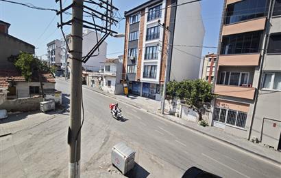 CENTRUY 21 BAL'DAN  ALİ HİKMET PAŞA  MAHALLESİNDE SATILIK 2+1 DAİRE 