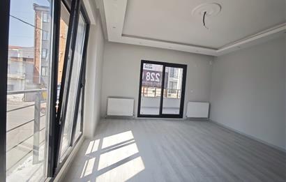 CENTRUY 21 BAL'DAN  ALİ HİKMET PAŞA  MAHALLESİNDE SATILIK 2+1 DAİRE 