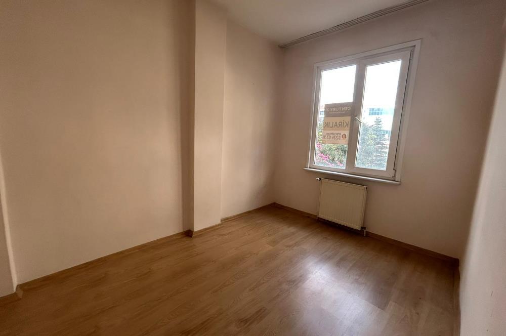 CEN21NEO KÜÇÜKYALI KENT SİTESİNDE SAHİLDE KİRALIK 2+1