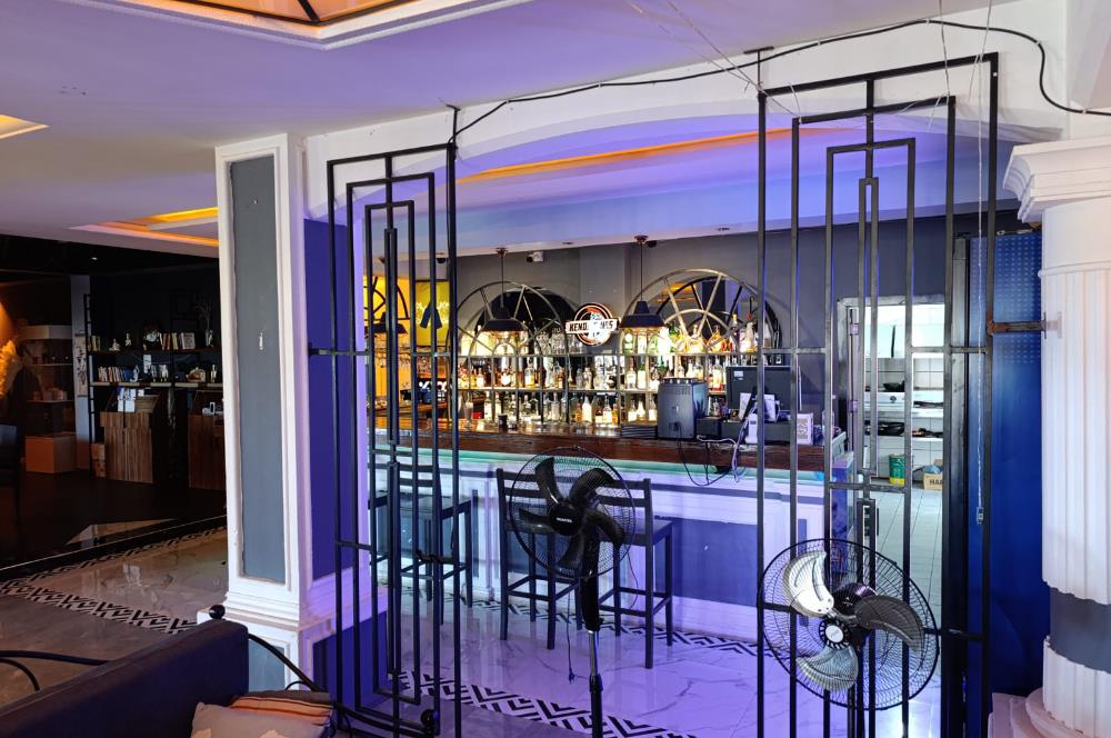 DİDİM MARİNA'DA DENİZ MANZARALI DEVREN KİRALIK CAFE-RESTAURANT 