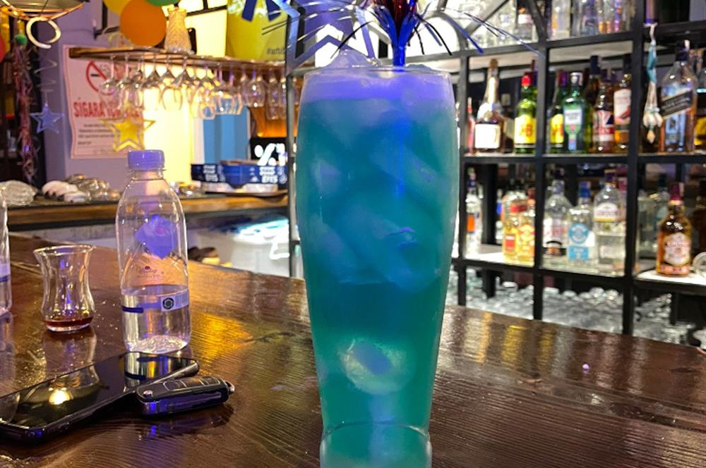 DİDİM MARİNA'DA DENİZ MANZARALI DEVREN KİRALIK CAFE-RESTAURANT 