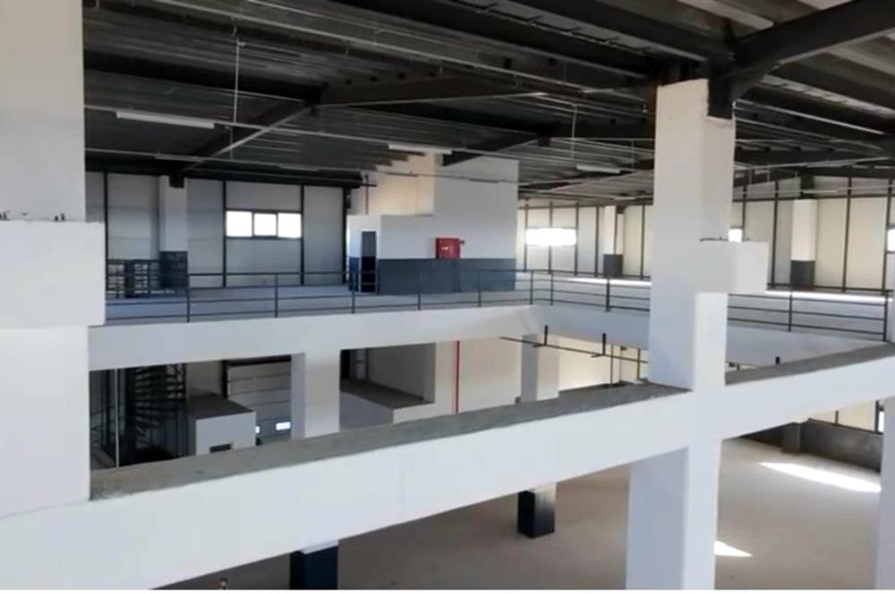 VELİKÖY OSB 'DE 3600 M2 KULLANIMA HAZIR BİNA
