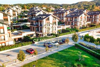 MERKEZ ZEKERİYAKÖY SİTESİNDE 2+1 KİRALIK ÇATI DUBLEKSİ