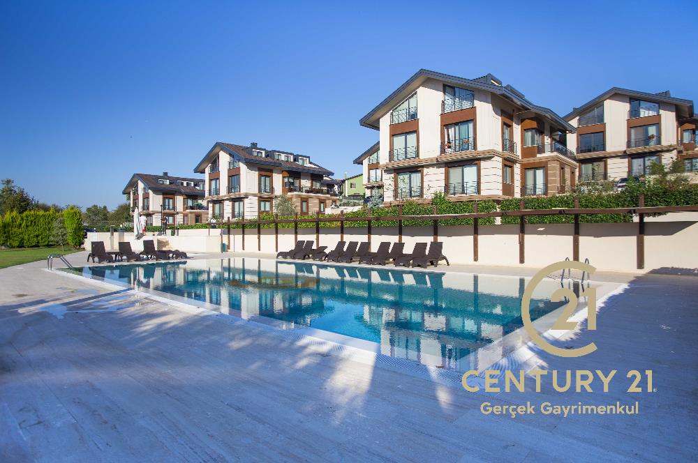MERKEZ ZEKERİYAKÖY SİTESİNDE 2+1 KİRALIK ÇATI DUBLEKSİ