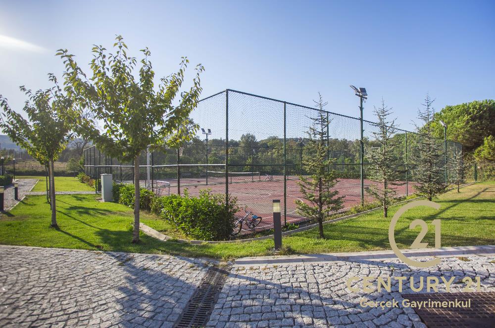 MERKEZ ZEKERİYAKÖY SİTESİNDE 2+1 KİRALIK ÇATI DUBLEKSİ