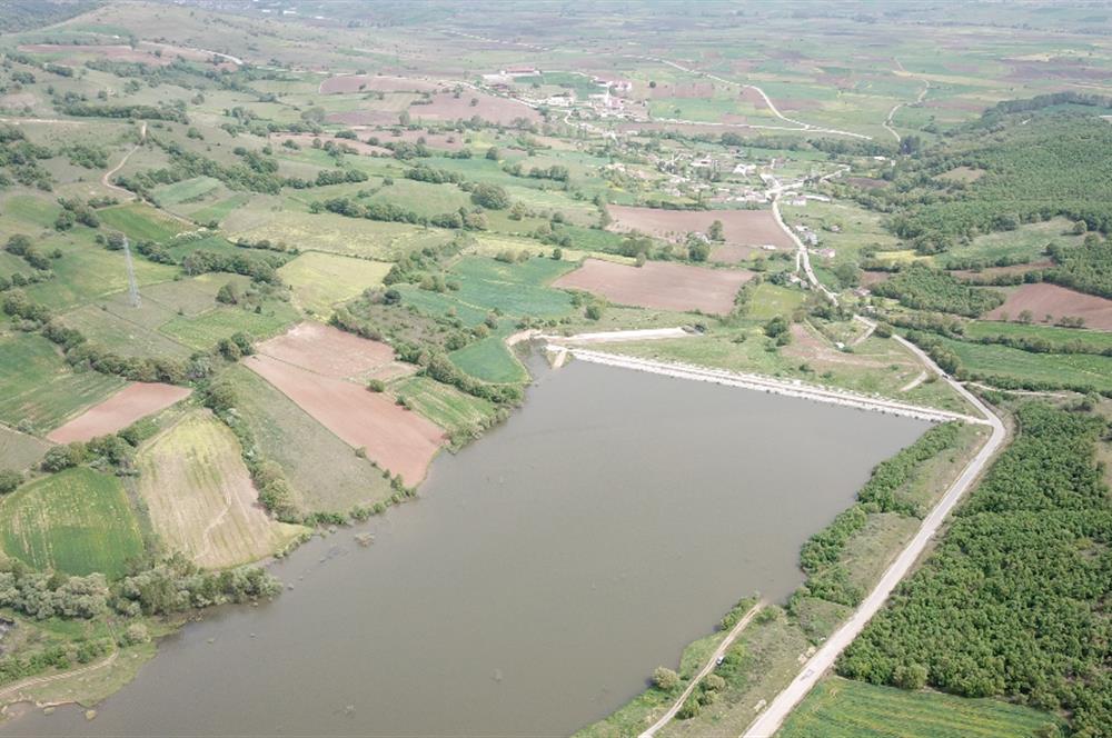 C21 WİNNER TOYBELEN'DE GÖLE SIFIR 9.597 m² SATILIK TARLA